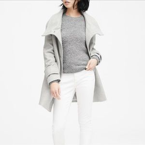 Banana Republic Boucle Crew Neck Sweater in Medium Grey